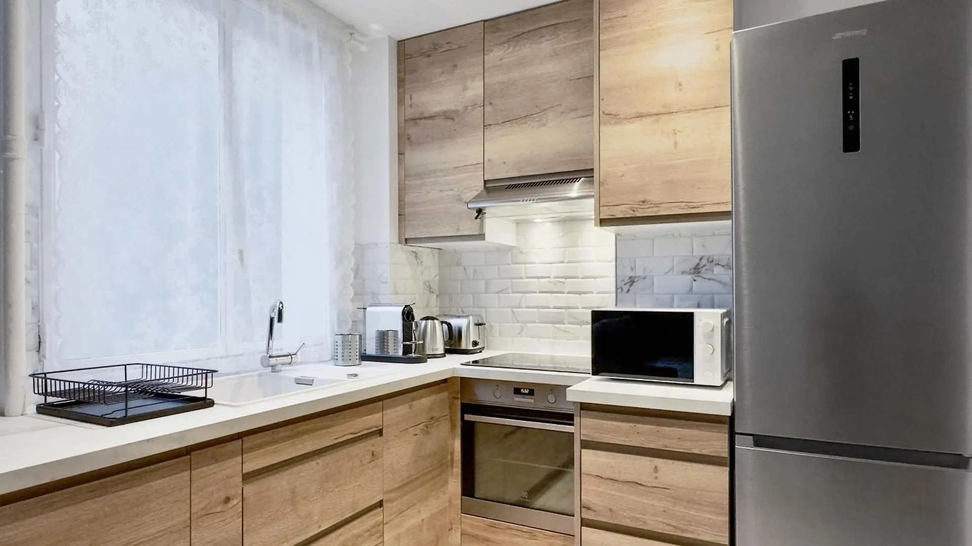 Apartment Charmant Appartement 4P Face Tour Eiffel Paris France